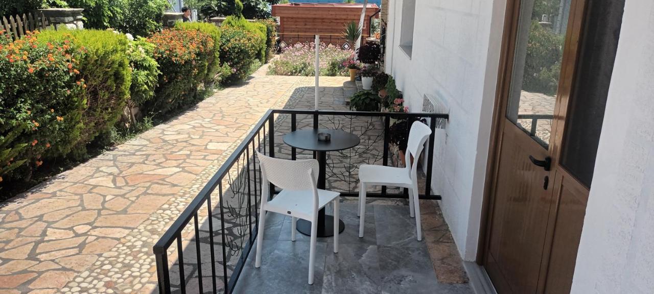 Apartments Resul Pushi Εξαμίλιο Εξωτερικό φωτογραφία